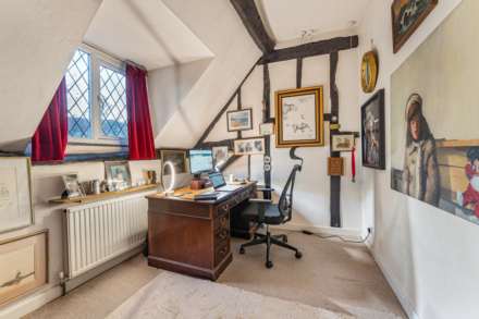 Mundaydean Lane, Marlow, Image 12