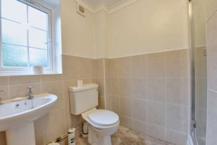 Radnor Close, Henley On Thames, Image 8