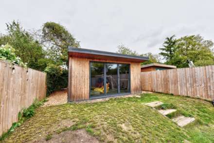 Heathfield Avenue, Binfield Heath, Image 14