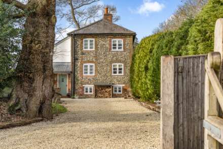 Port Hill, Nettlebed, Image 1