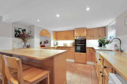 Port Hill, Nettlebed, Image 2