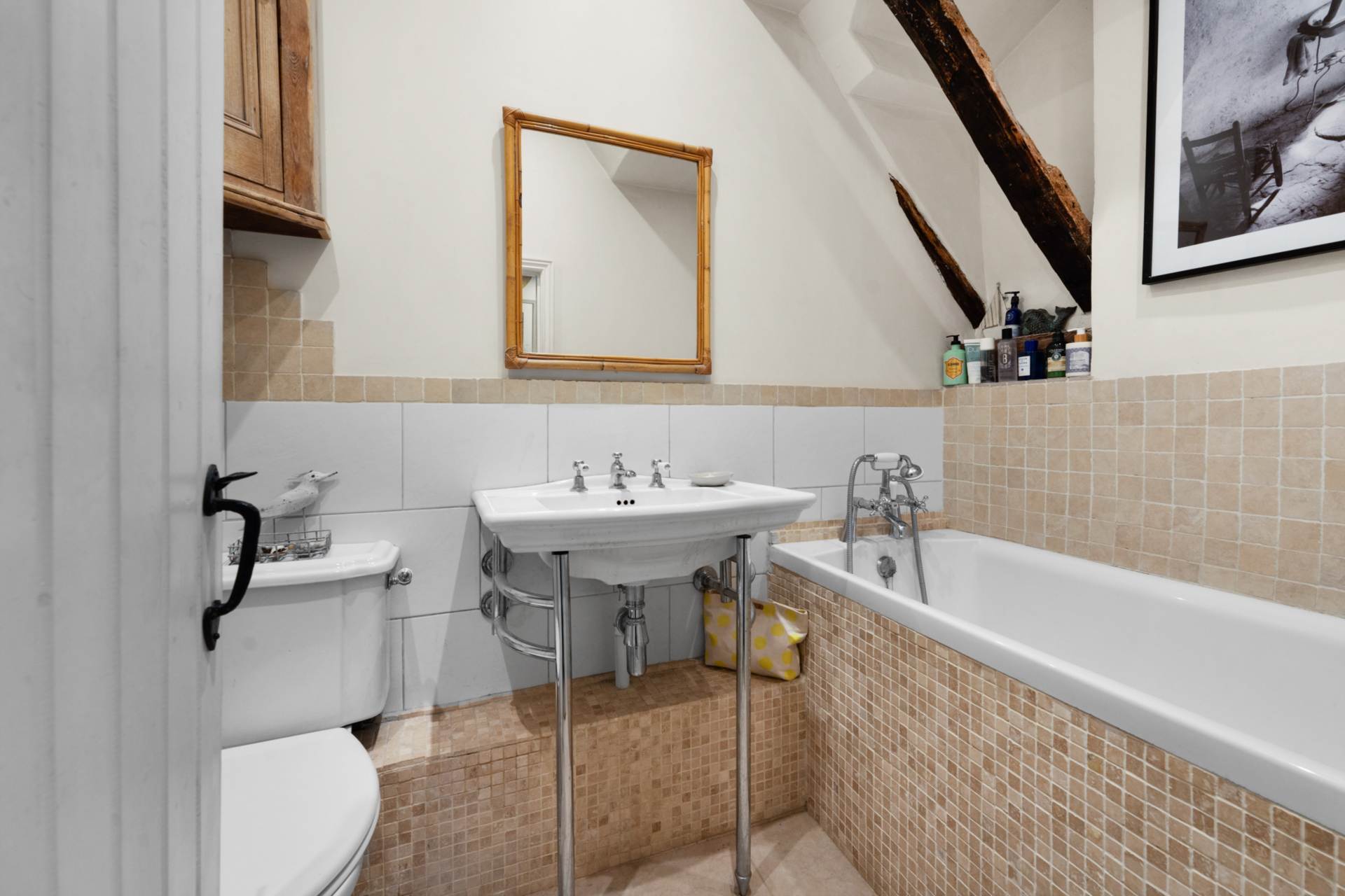 The Old Crown, Skirmett, Image 12