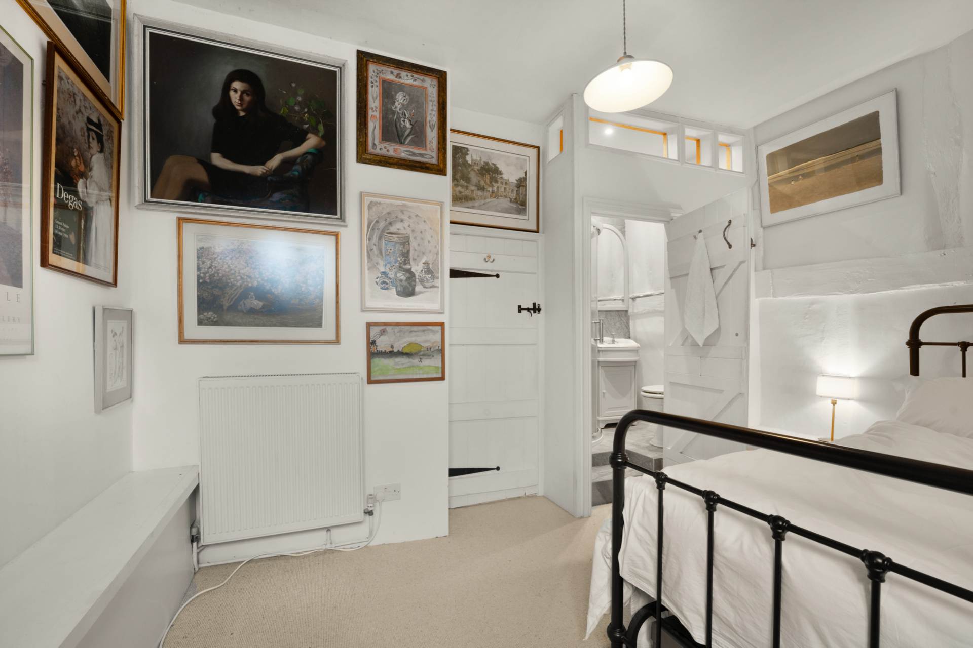 The Old Crown, Skirmett, Image 14