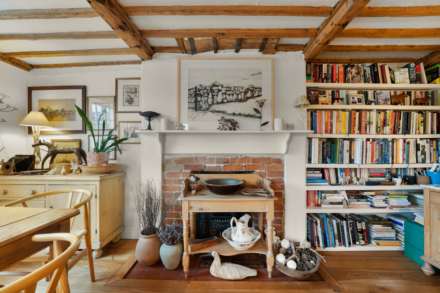 The Old Crown, Skirmett, Image 16