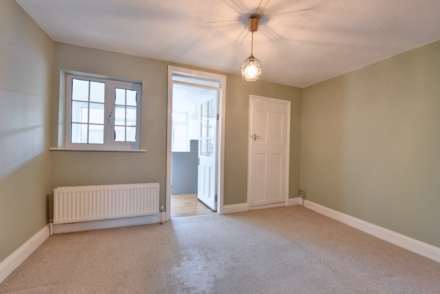 Newtown Gardens, Henley On Thames, Image 4