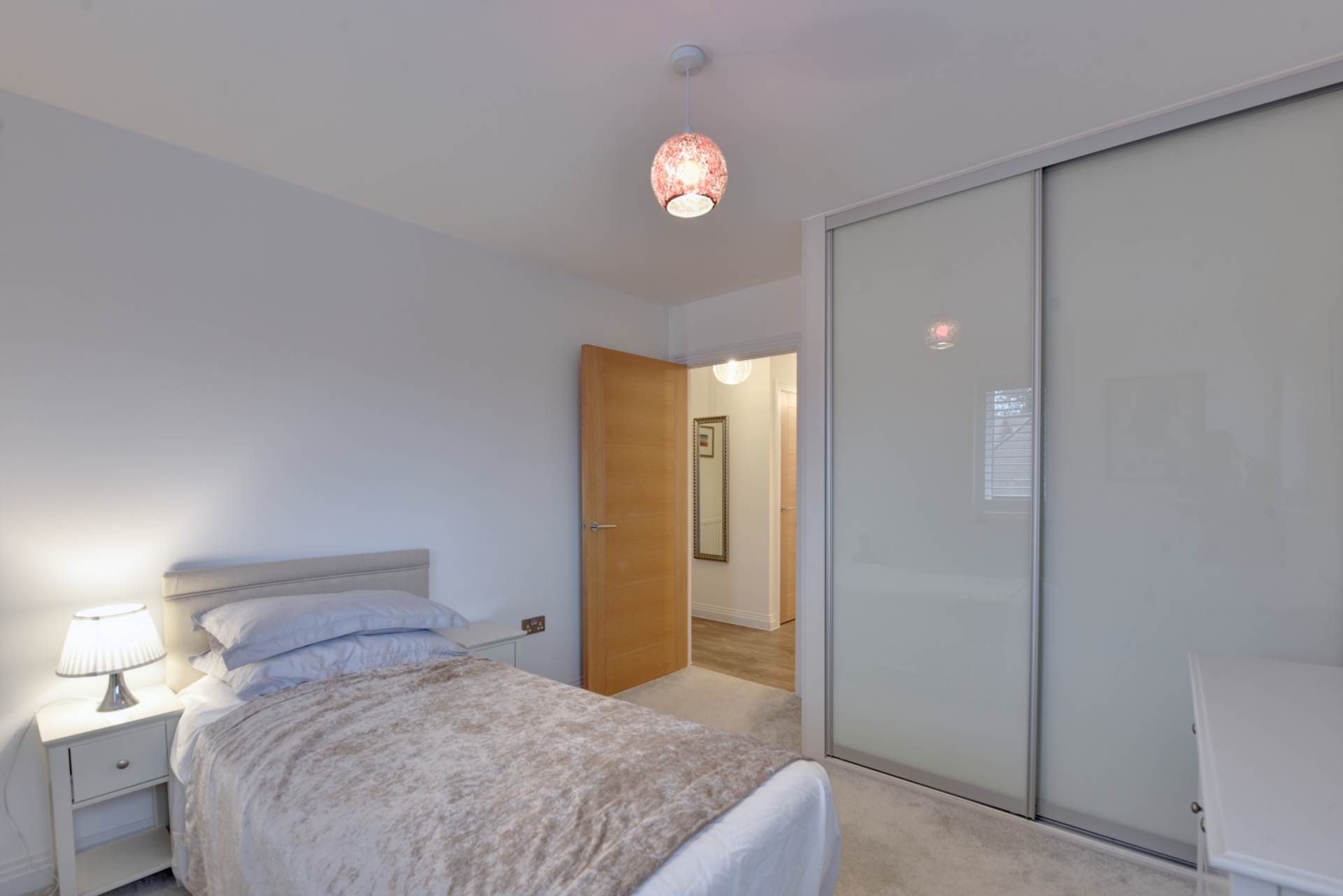 Barnsletts, Henley On Thames, Image 9