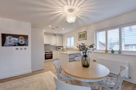 Barnsletts, Henley On Thames, Image 2