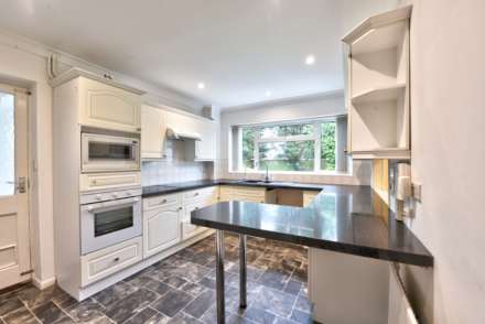 St Andrews Road, Henley On Thames, Image 2