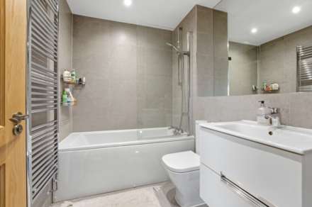 Greys Road, Henley On Thames, Image 9