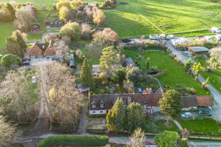 Mundaydean Lane, Marlow, Image 12