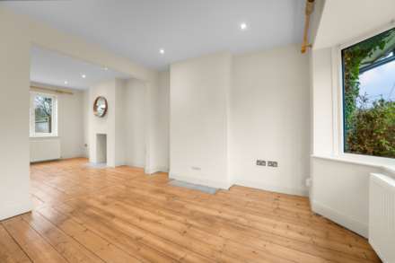 Newtown Road, Marlow, Image 4