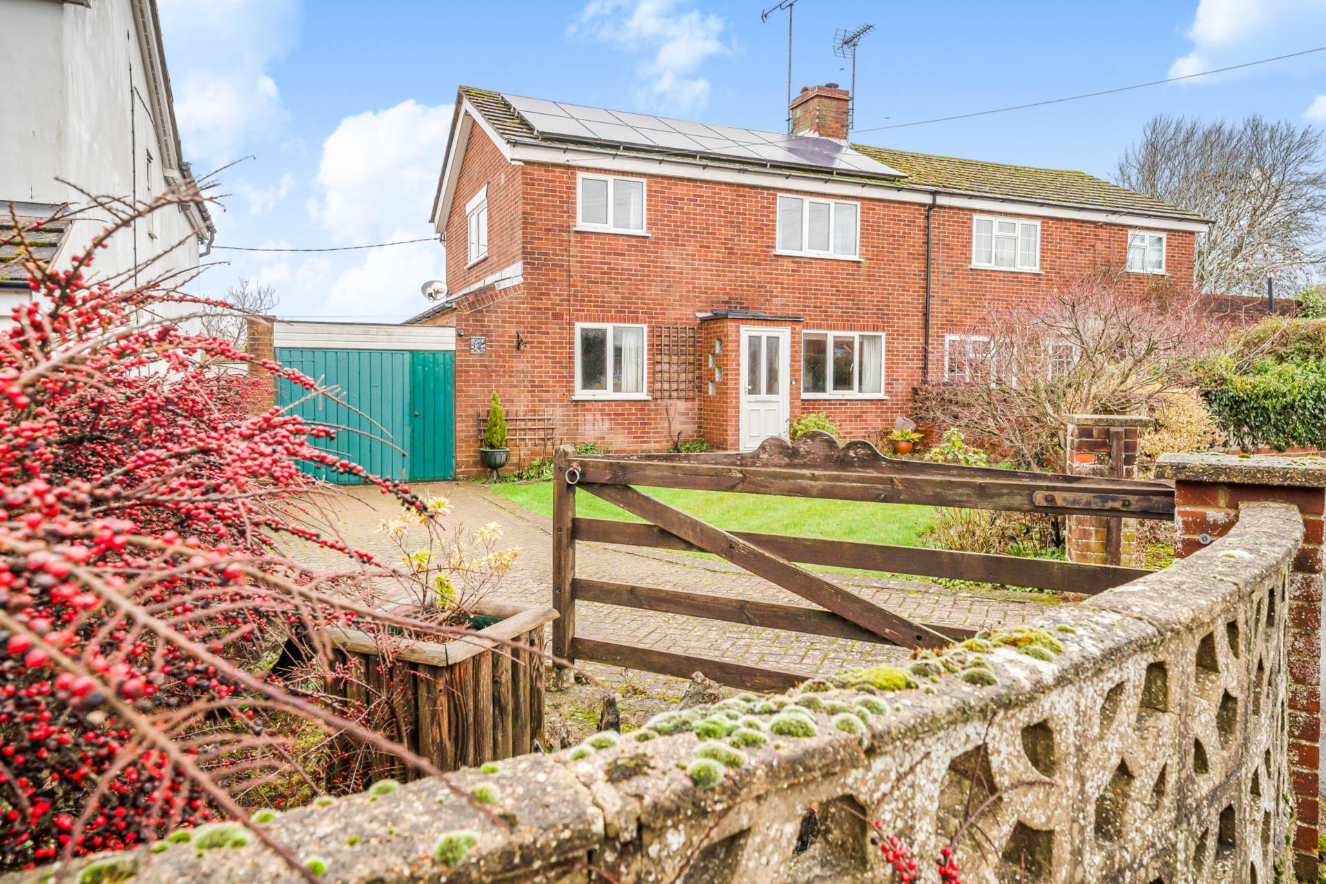 The Ridgeway, Nettlebed, Image 1