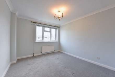 Badgers Walk, Shiplake, Image 12