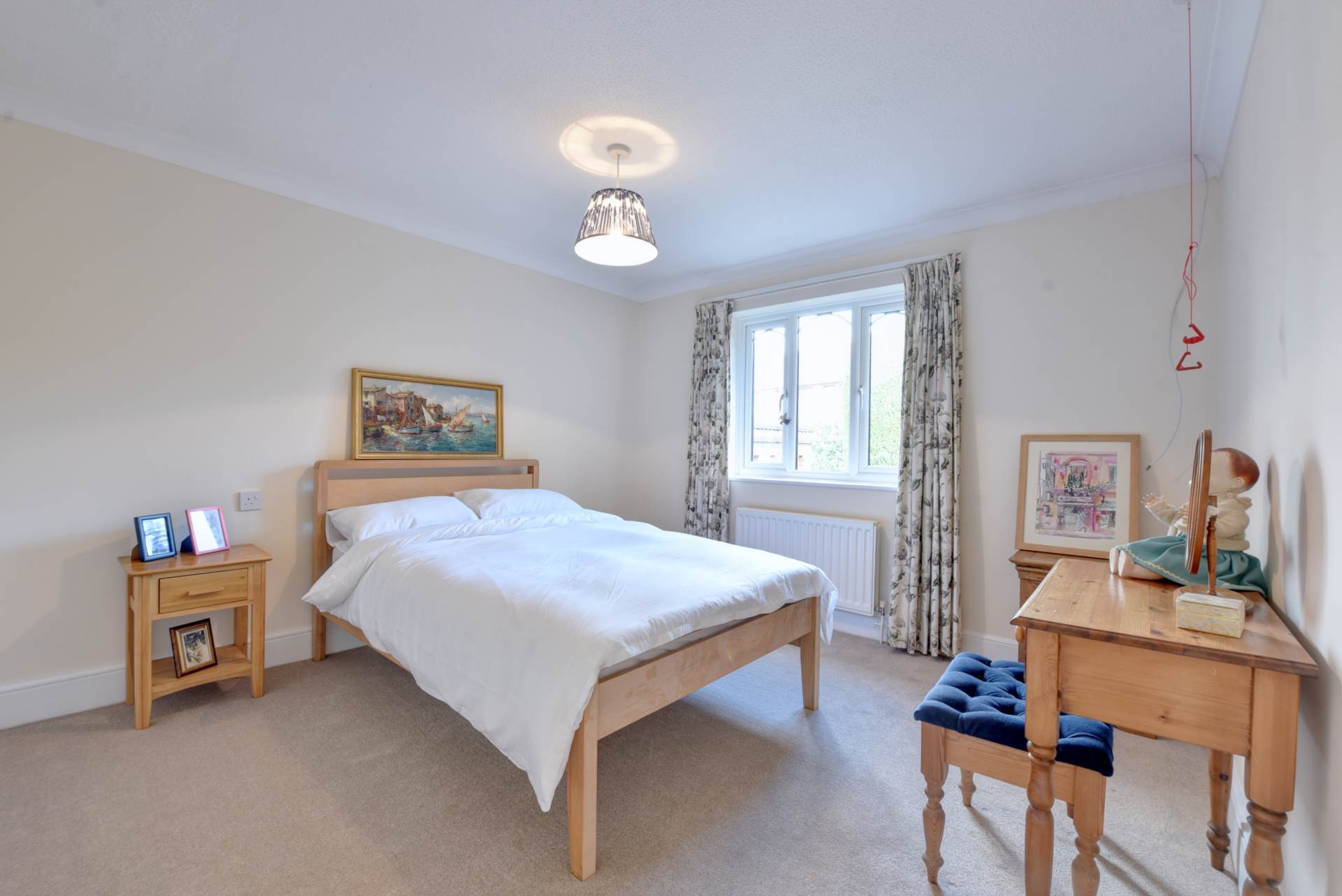 Sherwood Gardens, Henley On Thames, Image 5