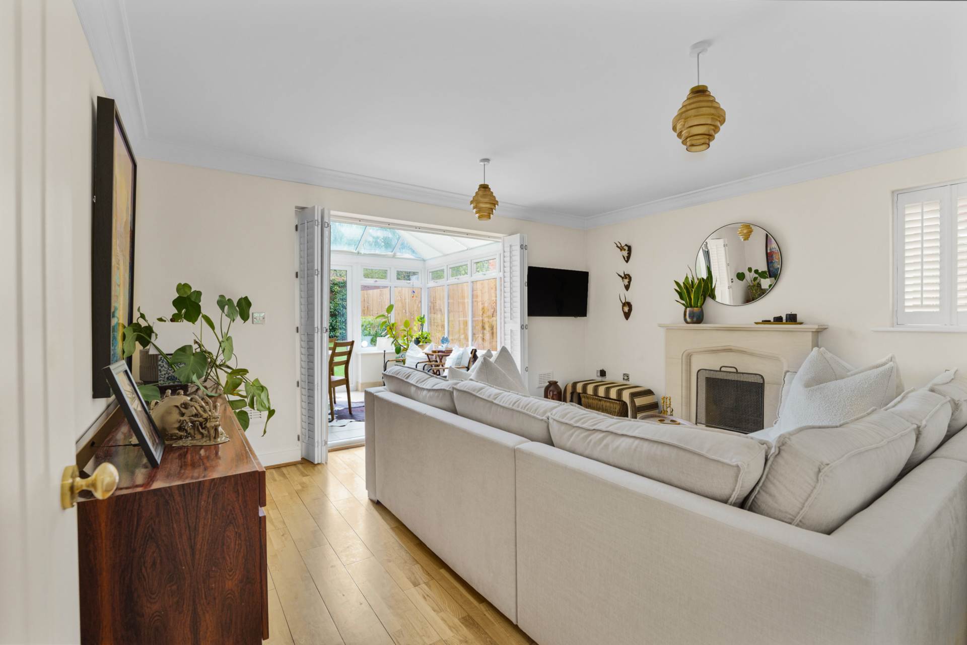 East Arms Place, Hurley, Image 6