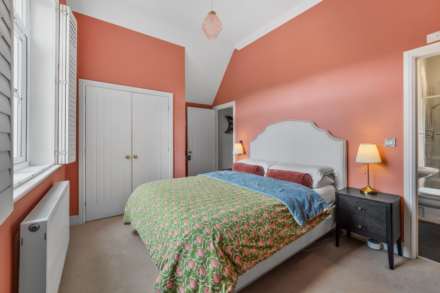 East Arms Place, Hurley, Image 15