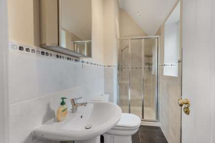 East Arms Place, Hurley, Image 16