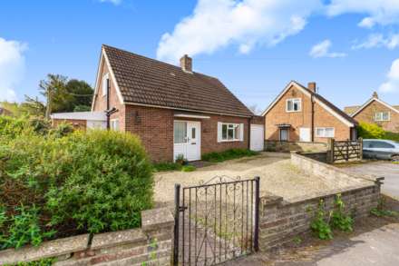 The Ridgeway, Nettlebed, Image 1