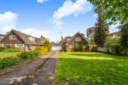 Orchard Close, Shiplake Cross, Image 10