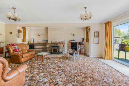 Orchard Close, Shiplake Cross, Image 3