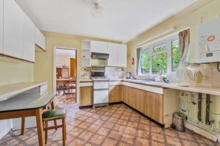 Orchard Close, Shiplake Cross, Image 5