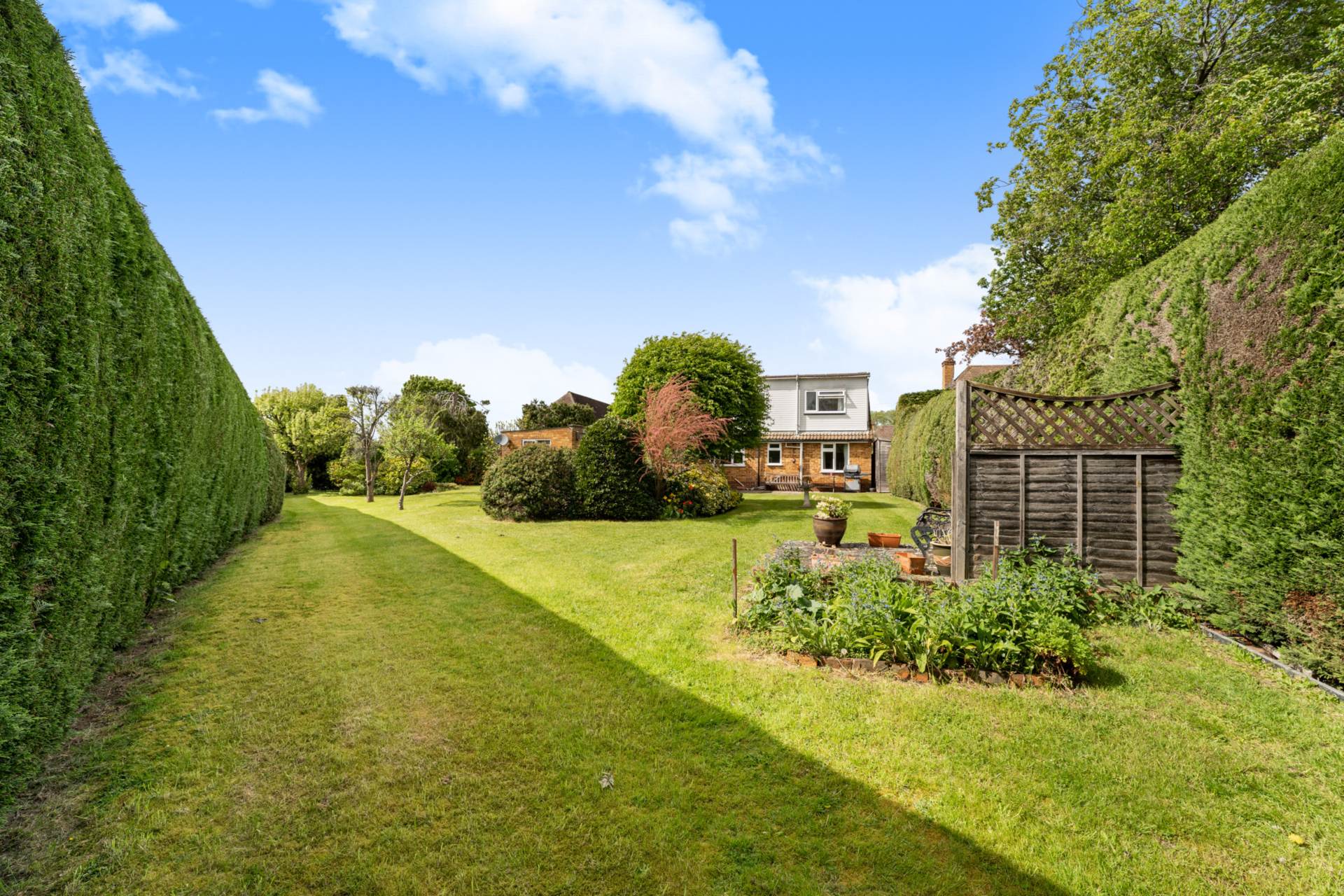 Hendons Way, Holyport, Image 14