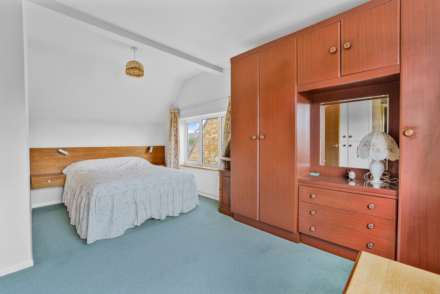 Hendons Way, Holyport, Image 9