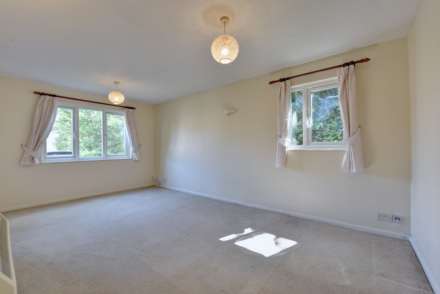 Tilebarn Close, Henley On Thames, Image 4