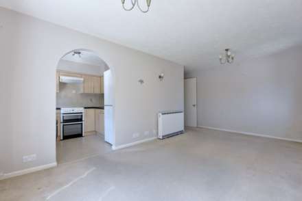 Tilebarn Close, Henley On Thames, Image 3