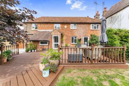 Property For Sale Moor Common, Lane End, High Wycombe
