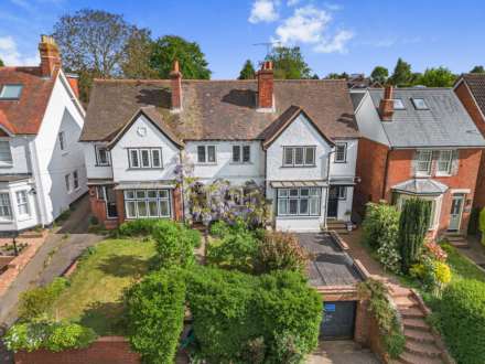 Victoria Road, Wargrave, Image 1