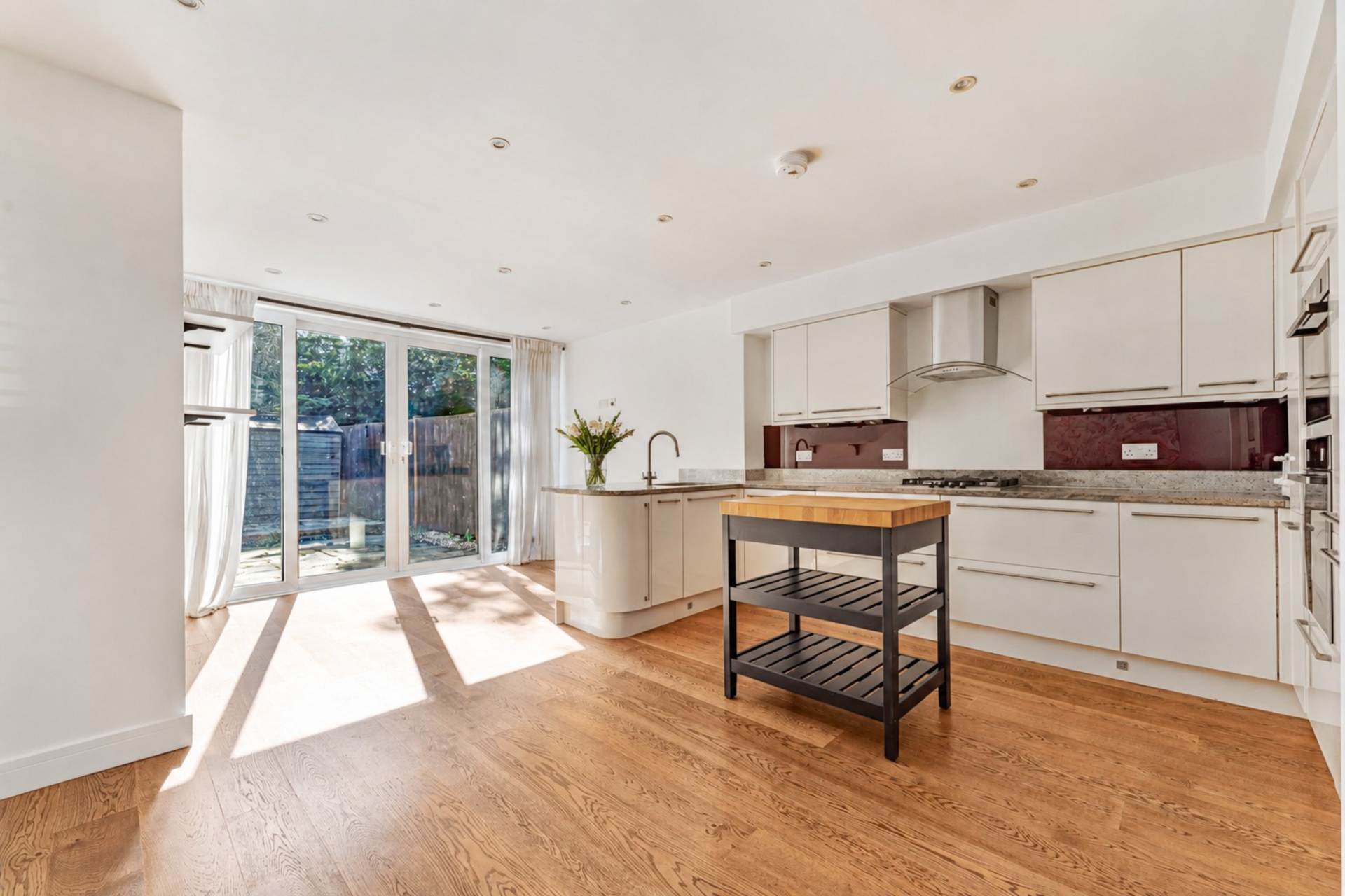 Upton Close, Henley On Thames, Image 2