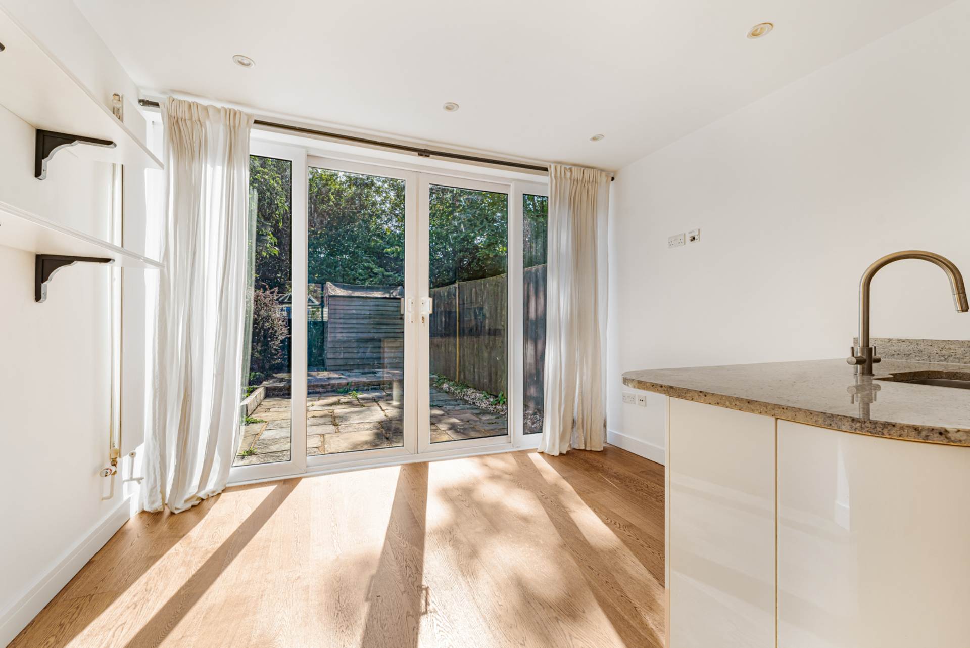 Upton Close, Henley On Thames, Image 4