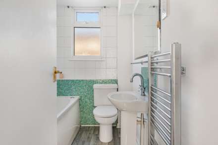 Upton Close, Henley On Thames, Image 10