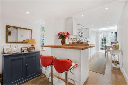 Beulah Cottages, Turville, Image 4
