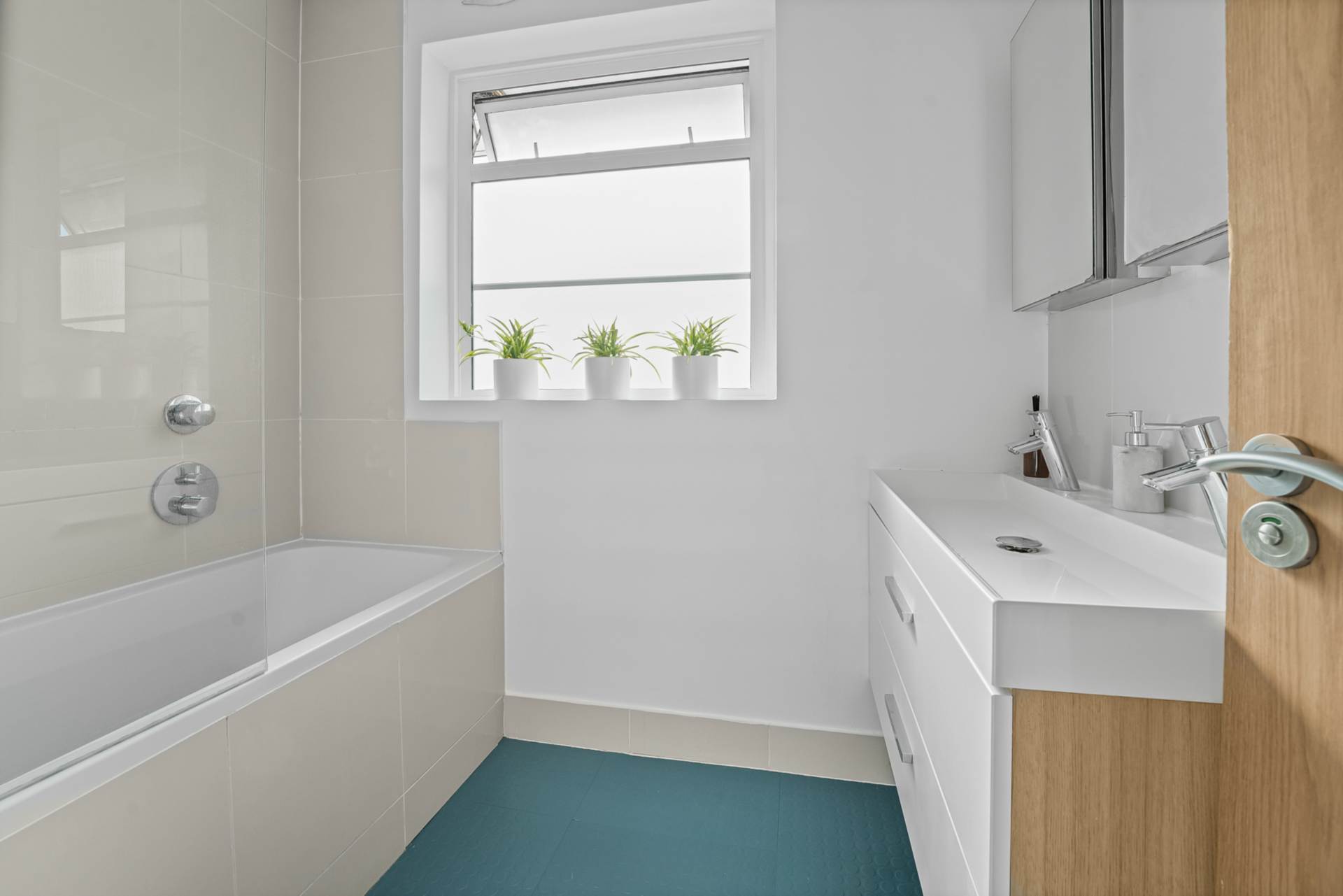 Glade Road, Marlow, Image 12