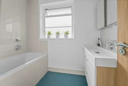 Glade Road, Marlow, Image 12