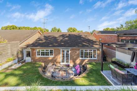 Valley Road, Henley On Thames, Image 17
