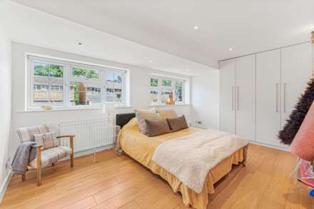 Valley Road, Henley On Thames, Image 2