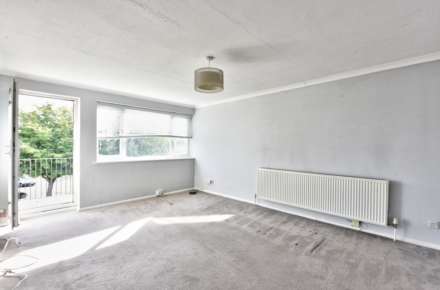 Aldebury Road, Maidenhead, Image 3