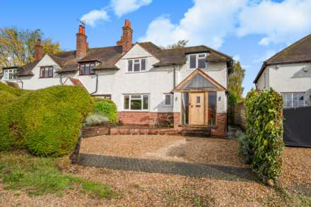 Property For Rent Goulders Cottages, Cockpole Green, Reading