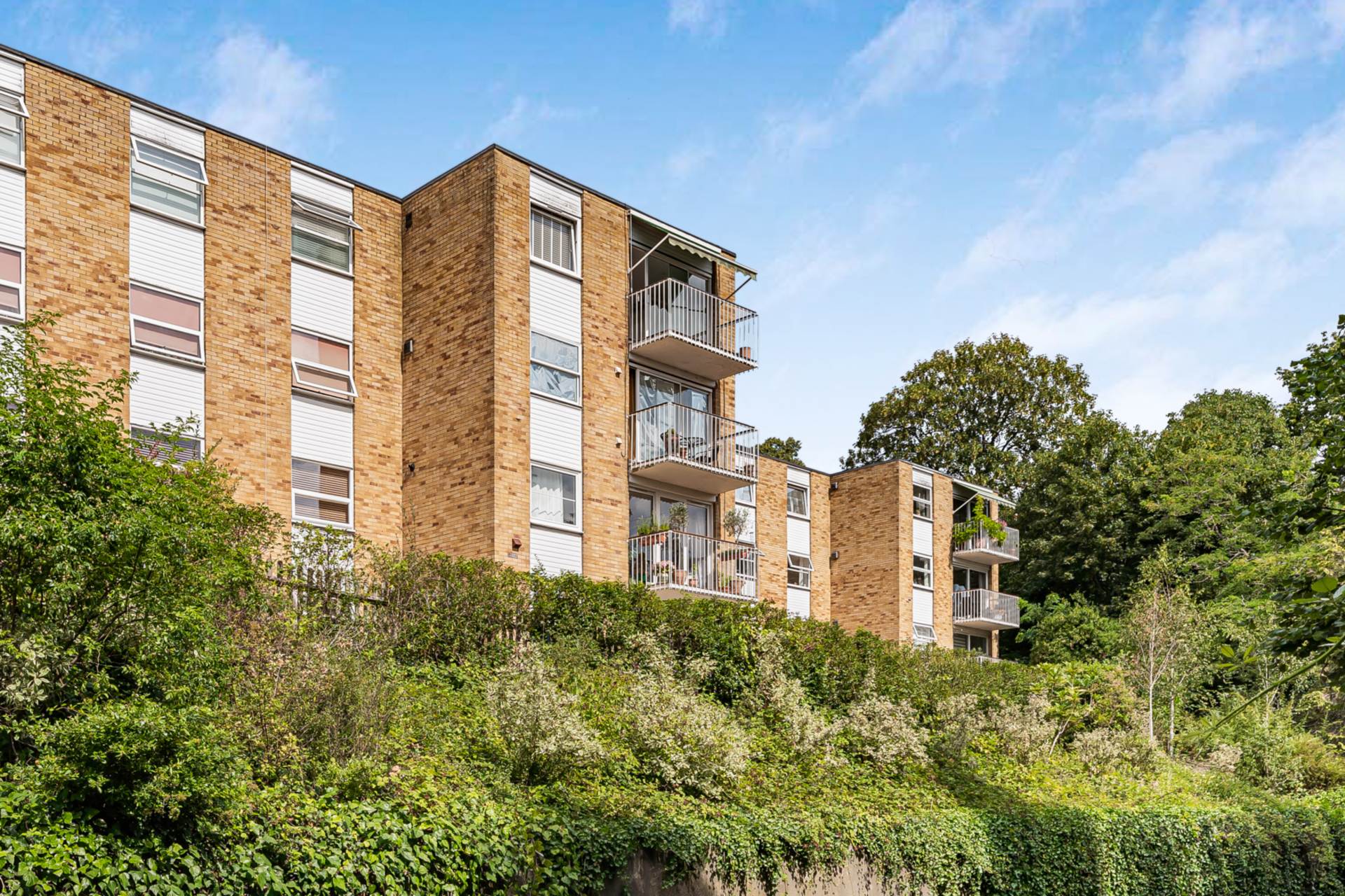 Beech House, Henley On Thames, Image 1