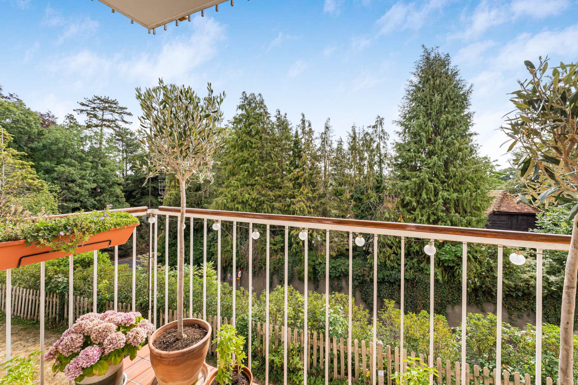 Beech House, Henley On Thames, Image 11