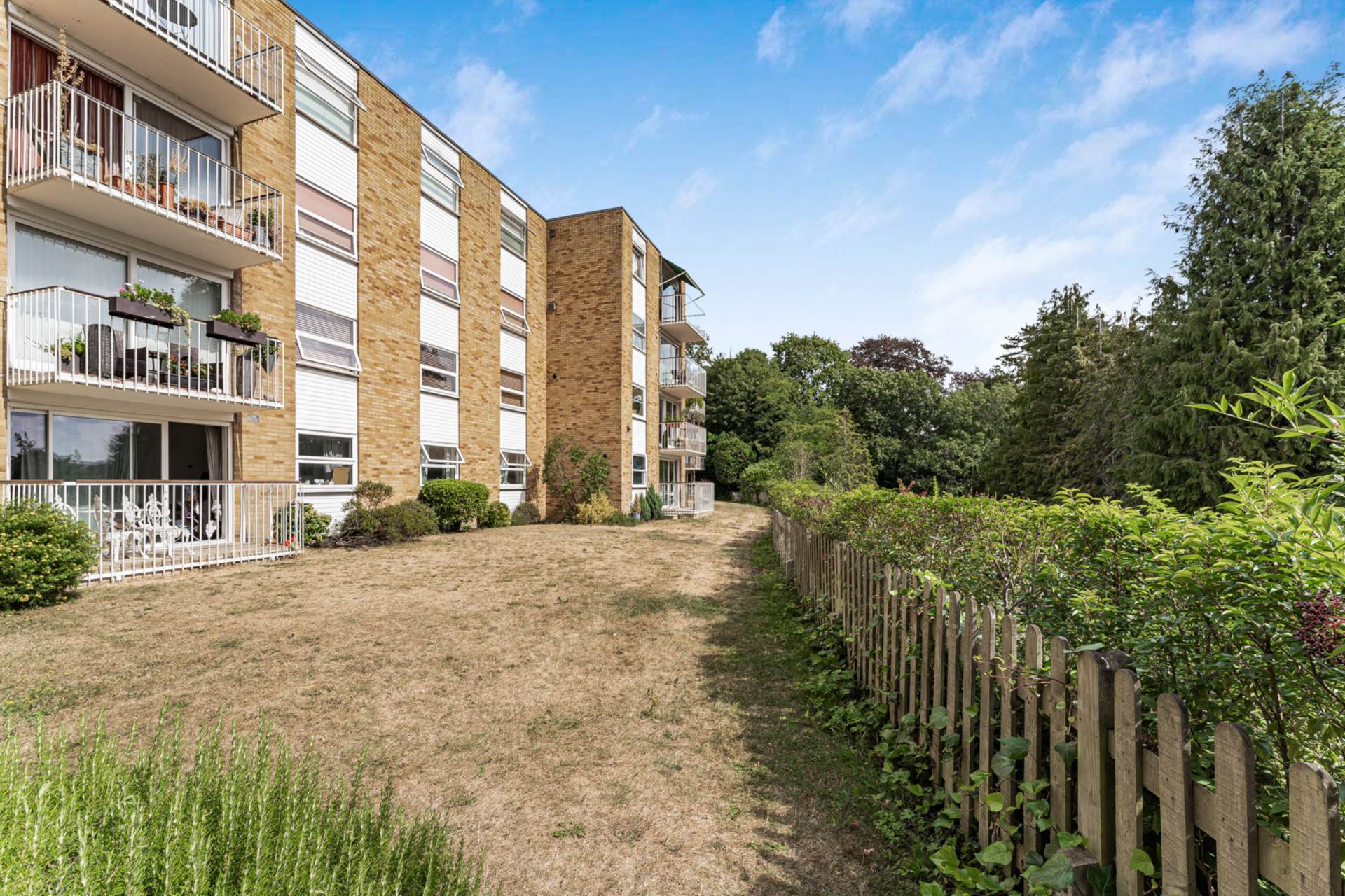 Beech House, Henley On Thames, Image 12