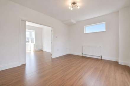 Reading Road, Henley-On-Thames, Image 4