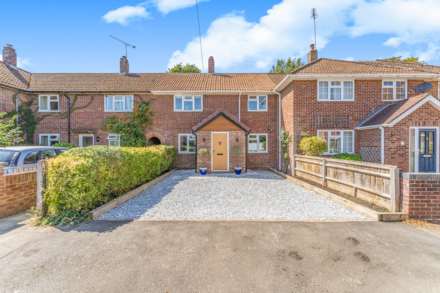 Gainsborough Crescent, Henley On Thames, Image 1