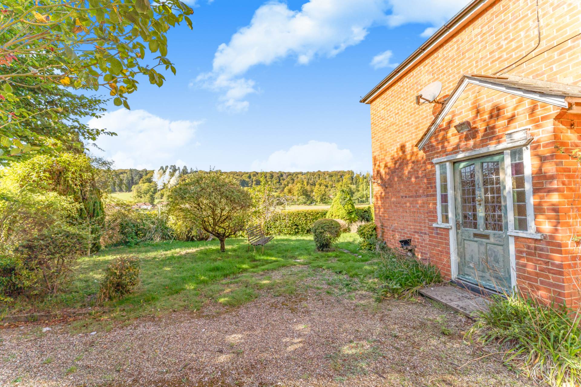 Pheasants Hill, Hambleden, Image 15
