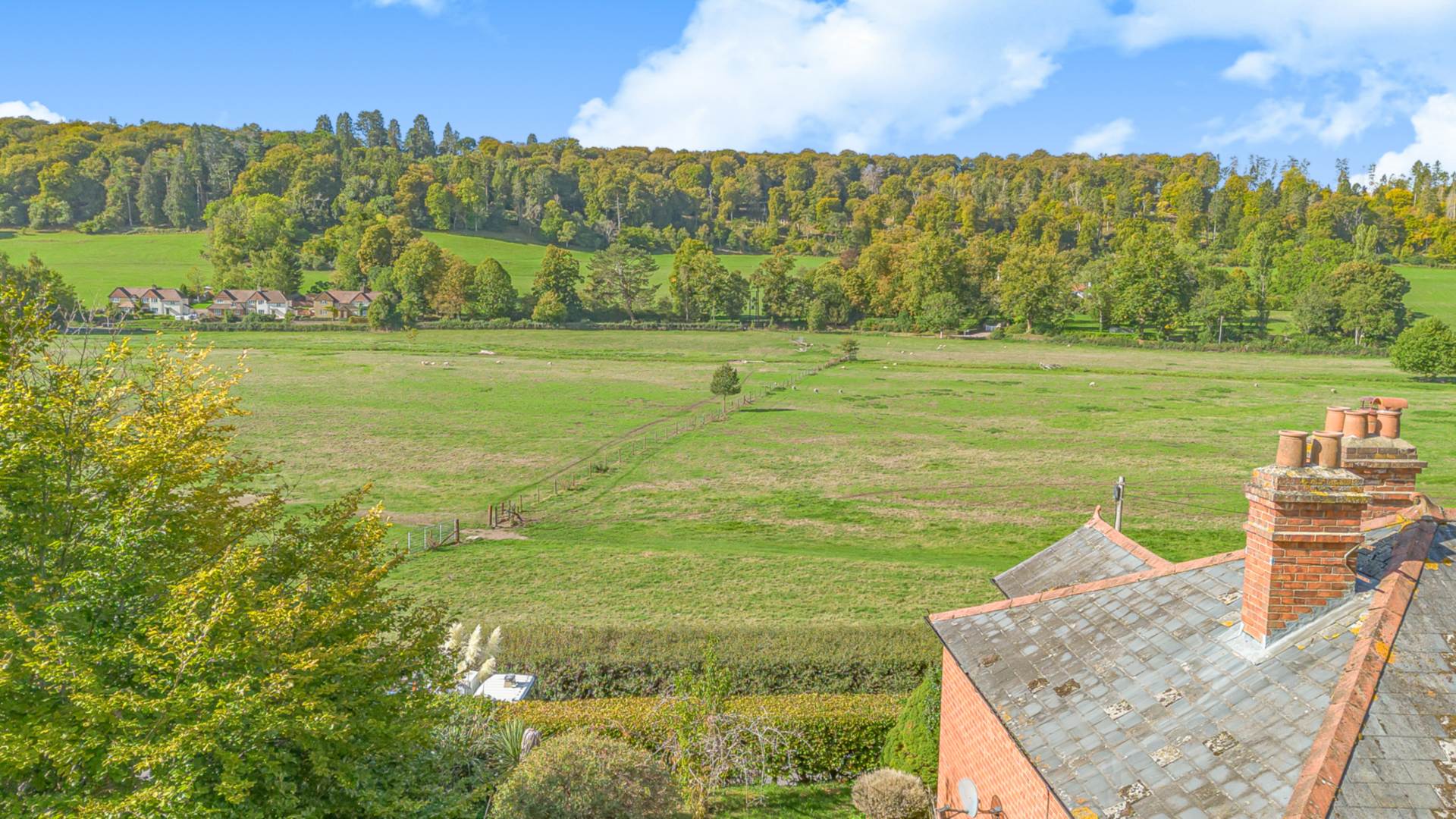 Pheasants Hill, Hambleden, Image 16