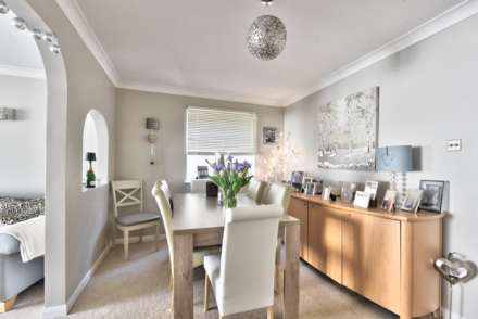 St Marys Close, Henley-On-Thames, Image 3