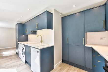 Aston Lane, Henley-On-Thames, Image 5